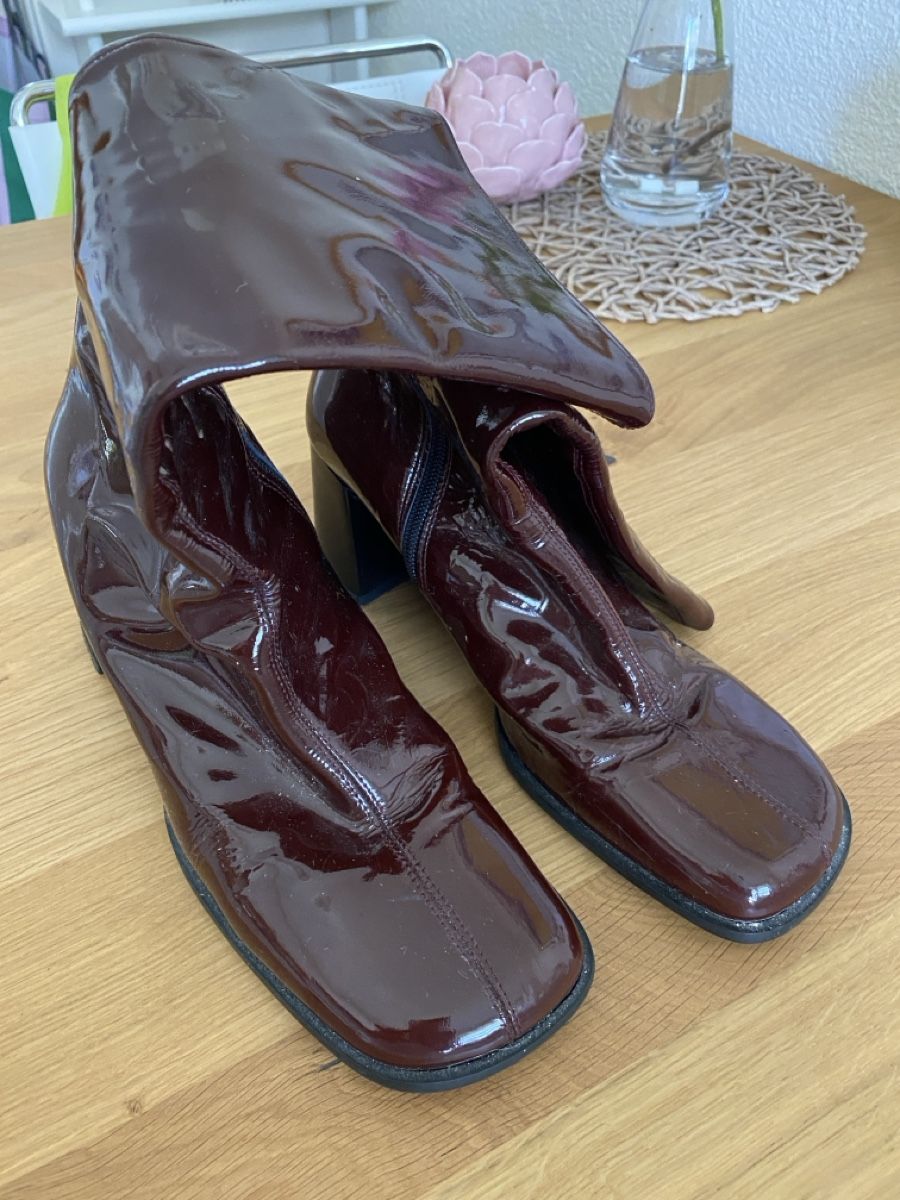Damenschuhe: Manfield Stiefel Lack bordeaux, Echtlederfutter,, Gr. 39 – Neu (gemäss Beschreibung) aus Hünibach von nadalila 1