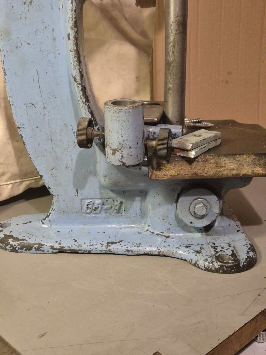 Alle Werkzeuge: Spindelpresse gebraucht  – Gebraucht aus Weinfelden von Sladjan68 1