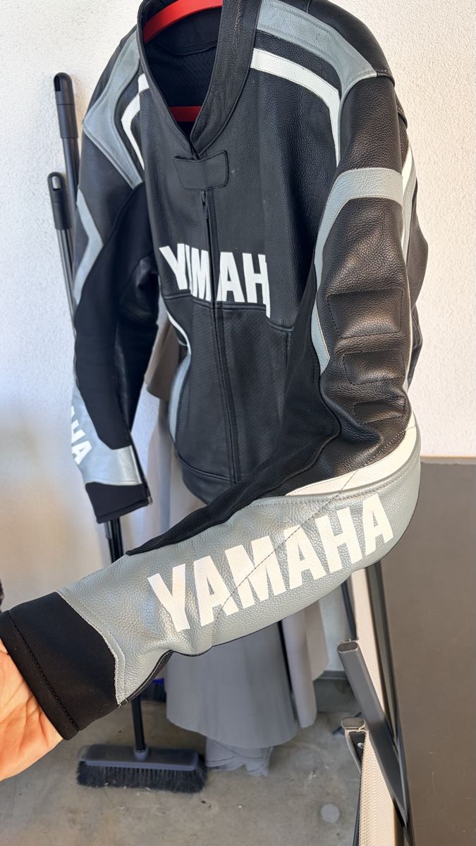 Yamaha Jacken: Veste moto Yamaha – Neu (gemäss Beschreibung) aus Lausanne von seb.mcs 2