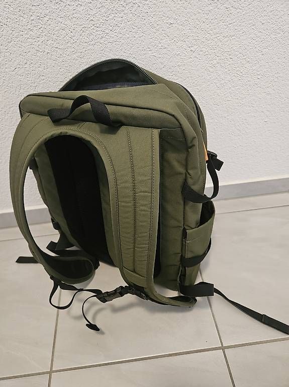 Zaini: Jack Wolfskin Berkeley Rucksack 30l, sehr gut erhalten – Usato da Bern venduto da ann_fg9s 3