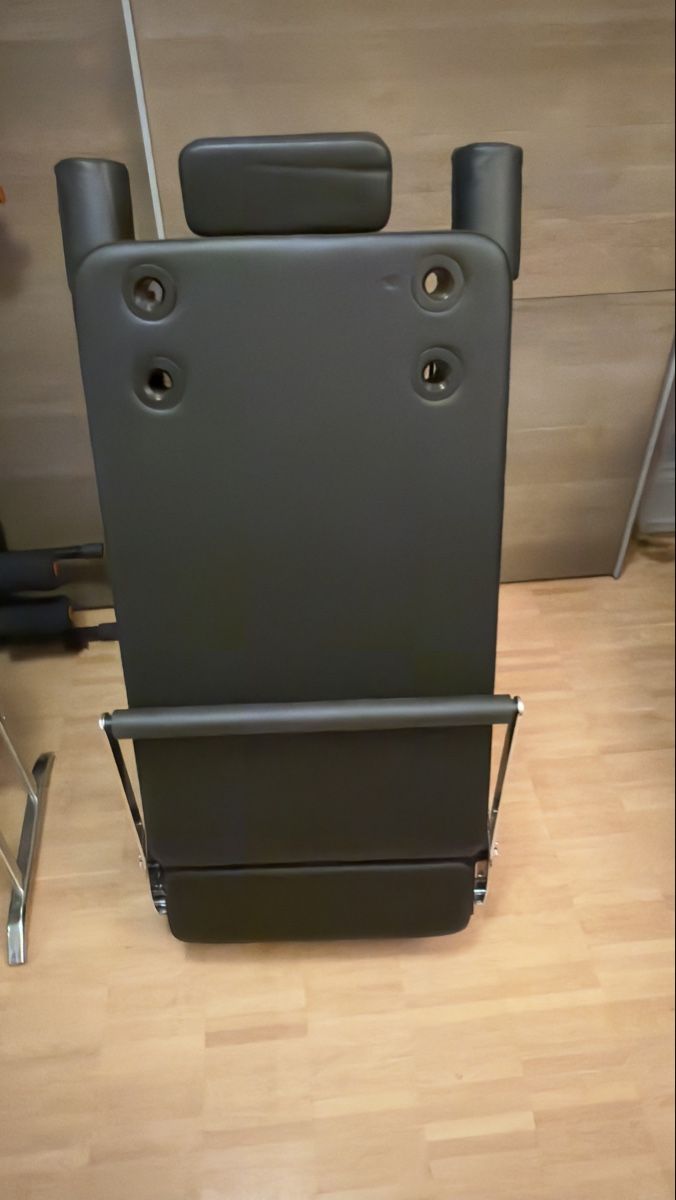 Aldi Hometrainer: Pilates Reformer neuwertig mit Anleitung – Nuovo (secondo la descrizione) da Zürich venduto da Bleu12 3