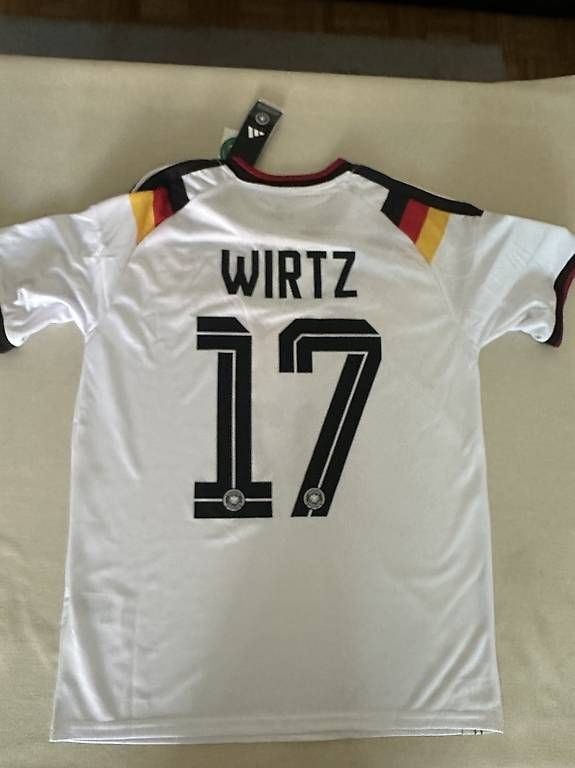 Leibchen & Hosen: Wirtz 17 Trikot – Gebraucht aus Birr von KingLaki 1