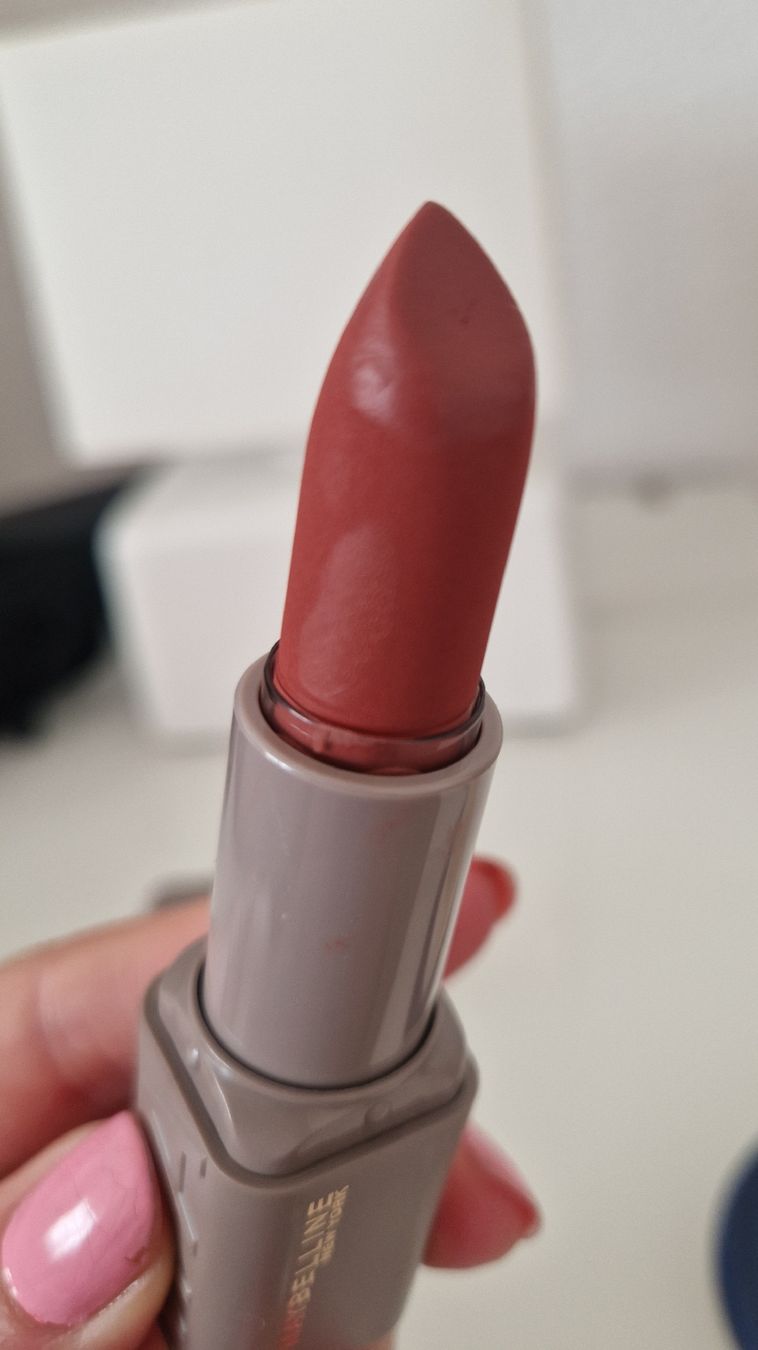 Maybelline Make-up: Maybelline Matt Lippenstift, Farbe 002 – Usato da Fislisbach venduto da mgr_yy8b 1