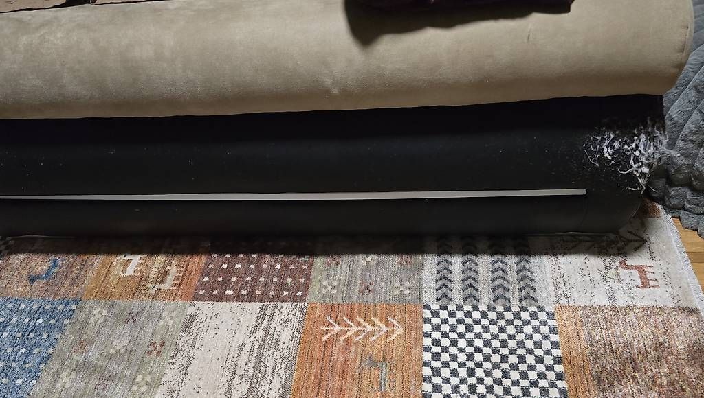 Sofas: Zu verschenken, Ecksofa mit LED, Schlaffunktion & Bettkasten – Gebraucht aus Sirnach von Sas1983 2
