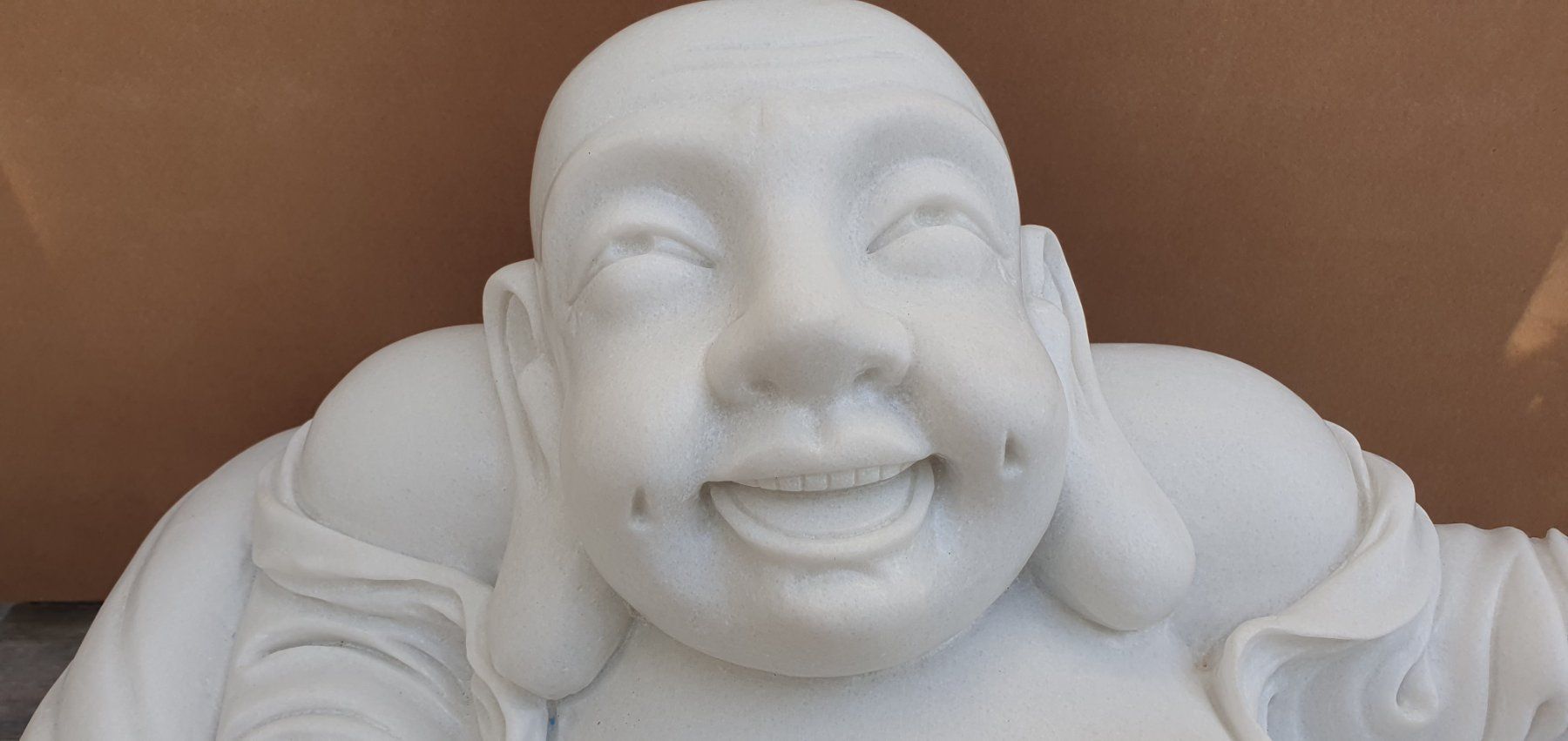 Sculture & Statue: Chinesischer  Happy Buddah  Marmor – Nuovo (secondo la descrizione) da Greppen venduto da hploetscher 5