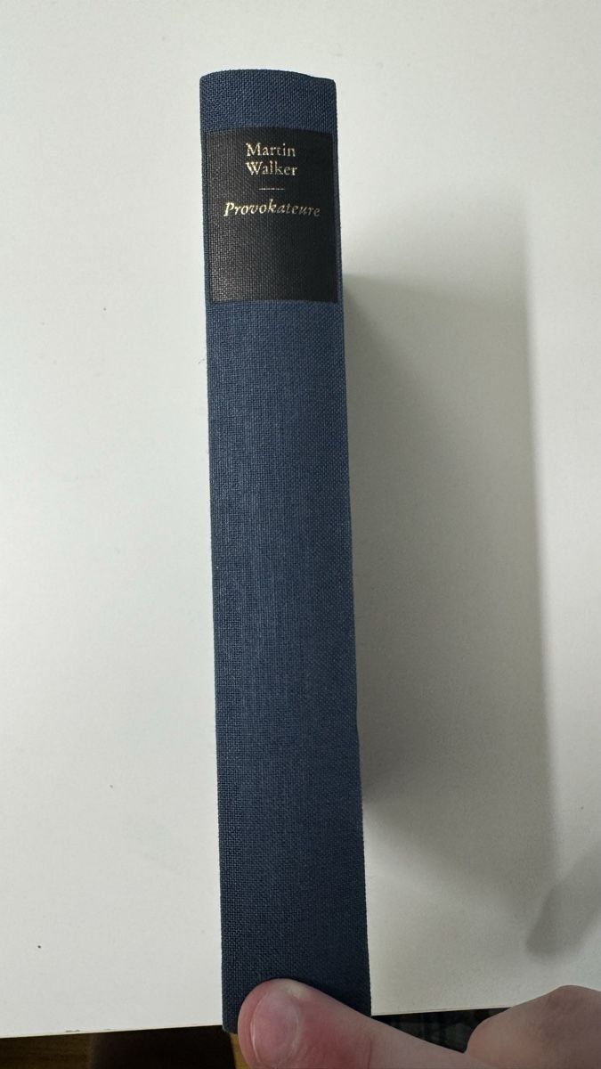 Libri: Martin Walker "The Resistance Man" – Usato da Oberägeri venduto da rsi_h6fc