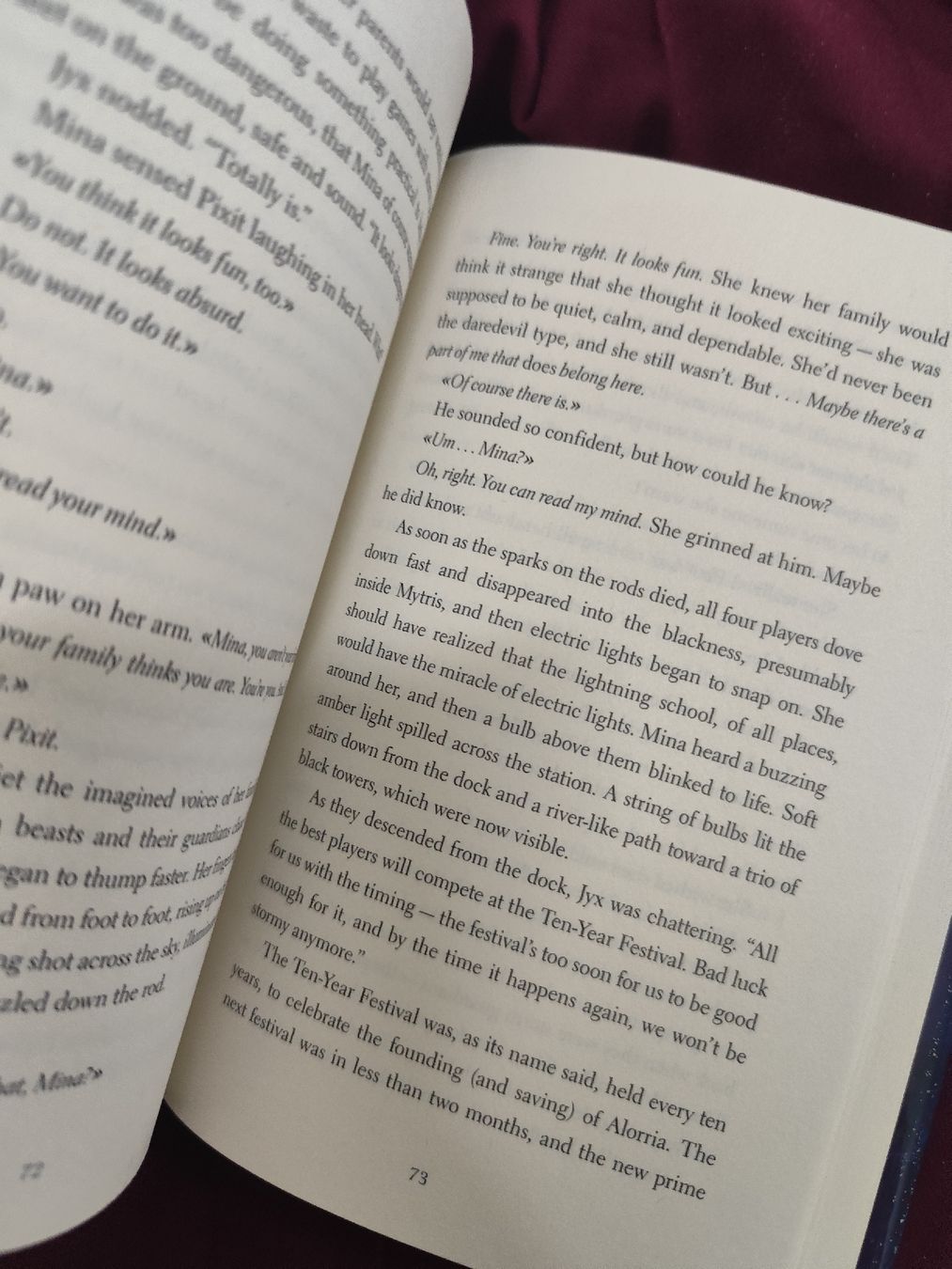 Libri: Spark by Sarah Beth Durst Childrens Novel – Usato da Mägenwil venduto da VintageGirly 3