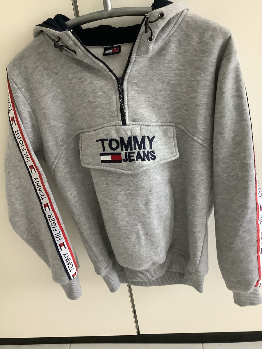 Tommy Hilfiger Pullover & Sweatshirts: TOMMY HILFIGER Hoodi – Gebraucht aus Kriens von luna032