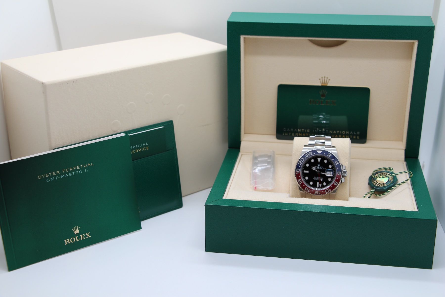 Rolex Orologi: Rolex GMT-Master II Pepsi Oyster Ref. 126710BLRO, Full-Set – Usato da Zug venduto da eMDi_Collection 8