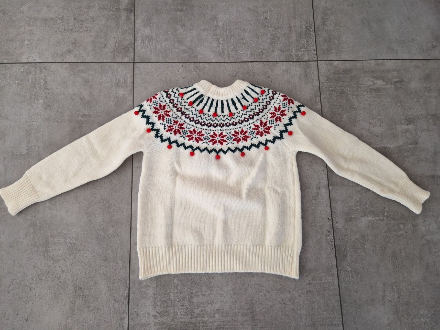 Maglioni & Felpe: Winter Pullover mit Muster, Grösse M – Usato da Dagmersellen venduto da ejord 1