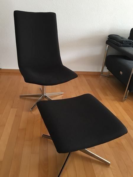 Pfister Poltrone: Designersessel mit Hocker zusammen – Nuovo (secondo la descrizione) da Glattbrugg venduto da Ariel012
