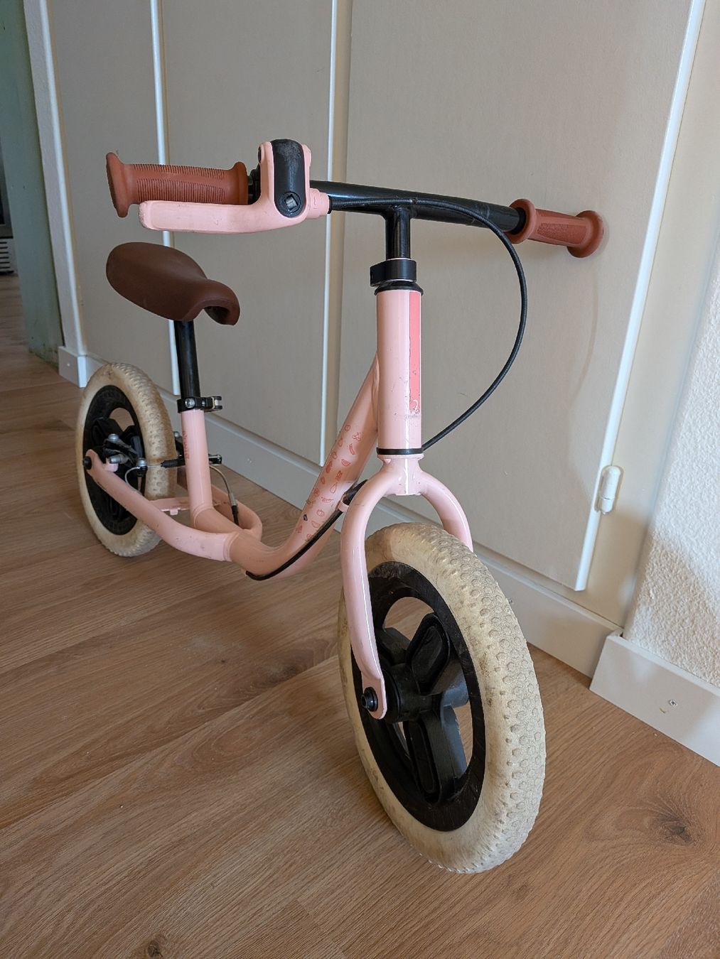 Decathlon Veicoli per bambini: Laufrad Runride 500 – Usato da Zofingen venduto da Droni_A