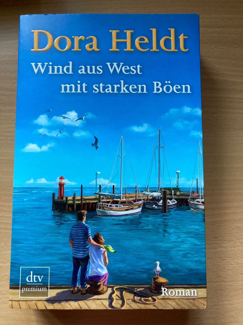 Bücher: Dora Heldt / Wind aus West mit starken Böen – Gebraucht aus Dotzigen von rapunzel03