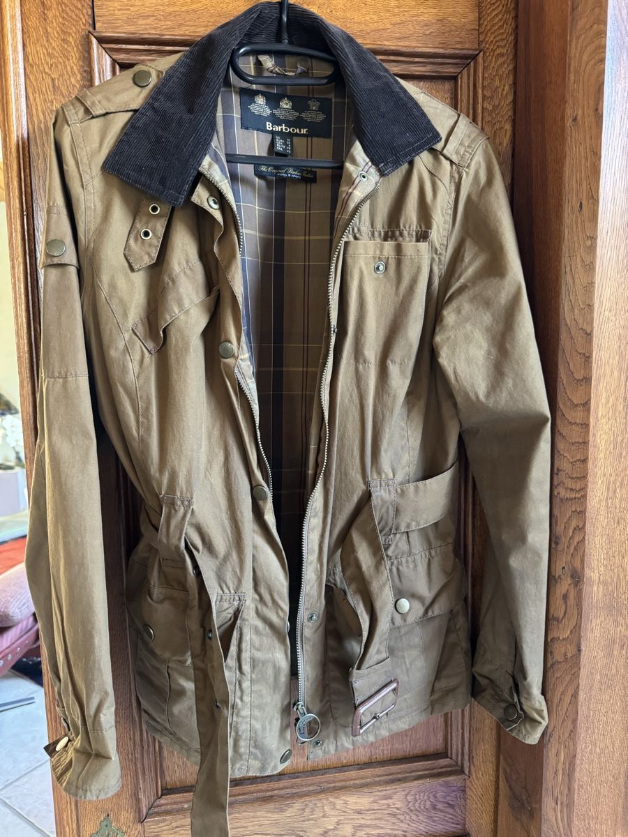 Barbour Giacche: Barbour Damen Jacke Braun – Usato da Therwil venduto da rowe-spezial
