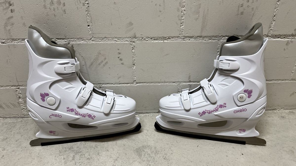 Decathlon Pattini da ghiaccio: Schlittschuhe Gr.42 – Usato da Wettingen venduto da po250270 1