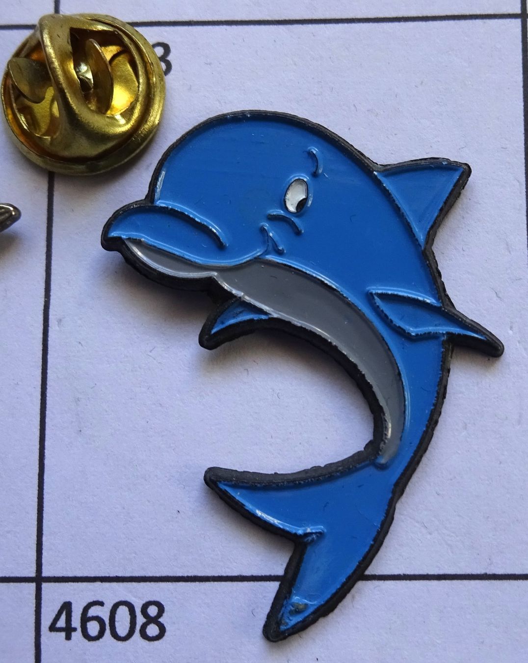 Placchette & Badge: Pin Delfin blau – Usato da Utzenstorf venduto da BUtter81