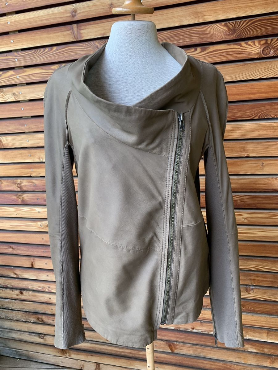 Giacche: Lederjacke Muubaa – Nuovo (secondo la descrizione) da Abtwil SG venduto da Fechtili