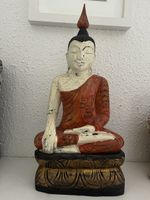 Bouddha (wood) made in Thailand