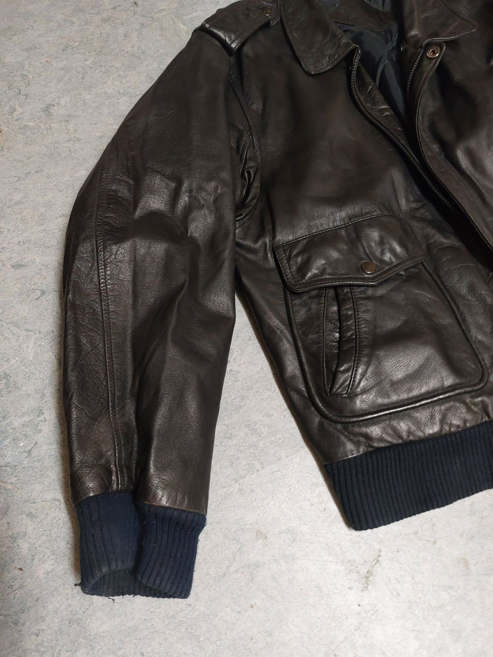 Giacche: Lederjacke Rocker antik Gr. 52 – Usato da Escholzmatt venduto da reb_j7tv 2