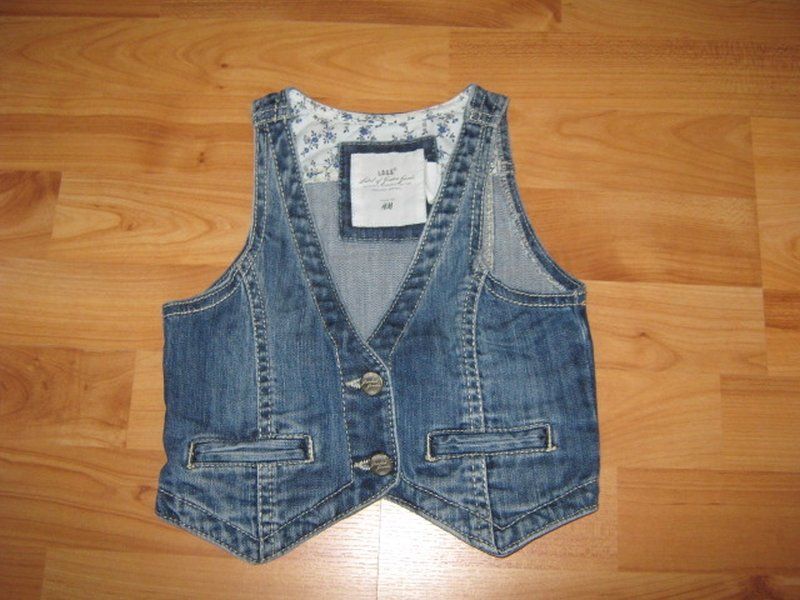 Lotti & Set di vestiti: 39-teiliges Mädchen Kleider Packet, Grösse 62 - 98 – Usato da Niederweningen venduto da sho_mb8y 9