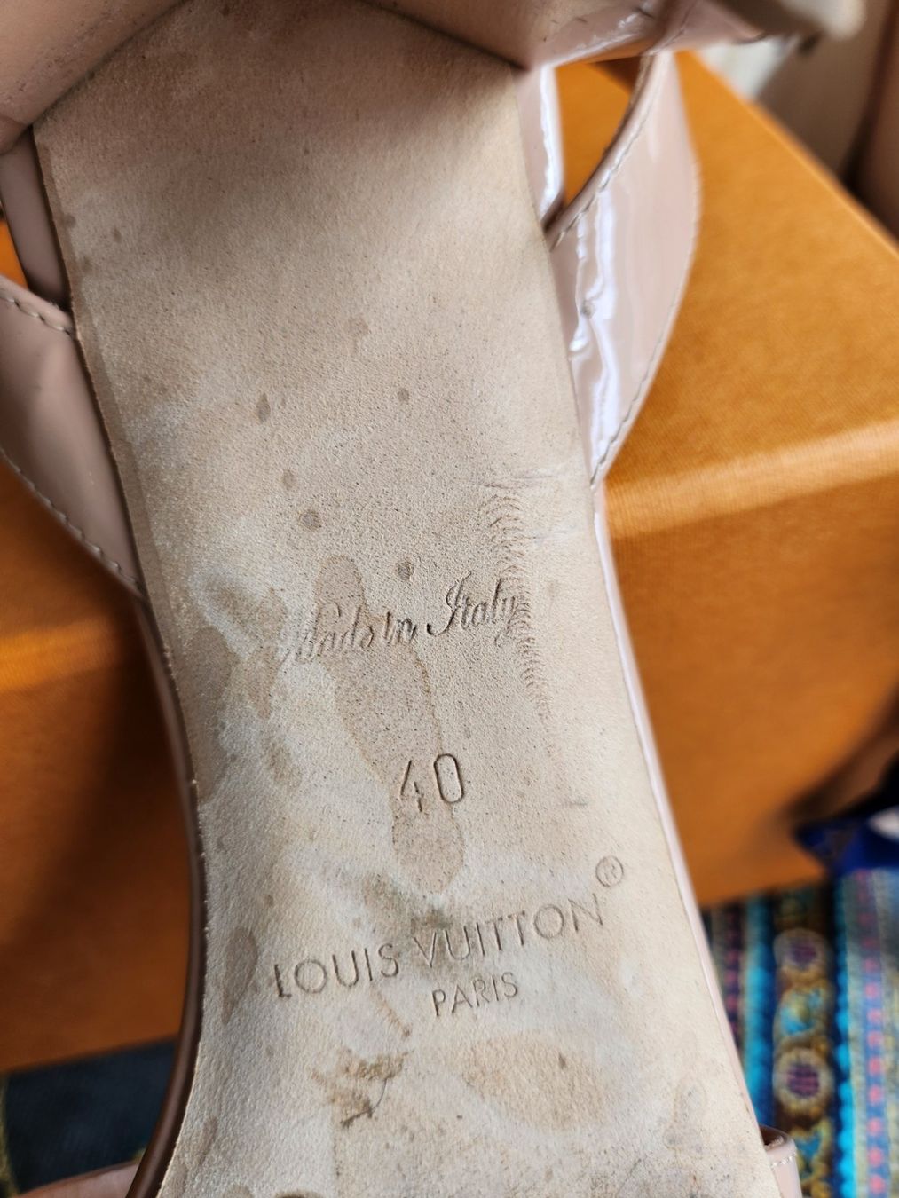Louis Vuitton Scarpe da donna: Louis Vuitton ,  Sandaletten. Gr 40 – Usato da Dietikon venduto da Oxana01 9