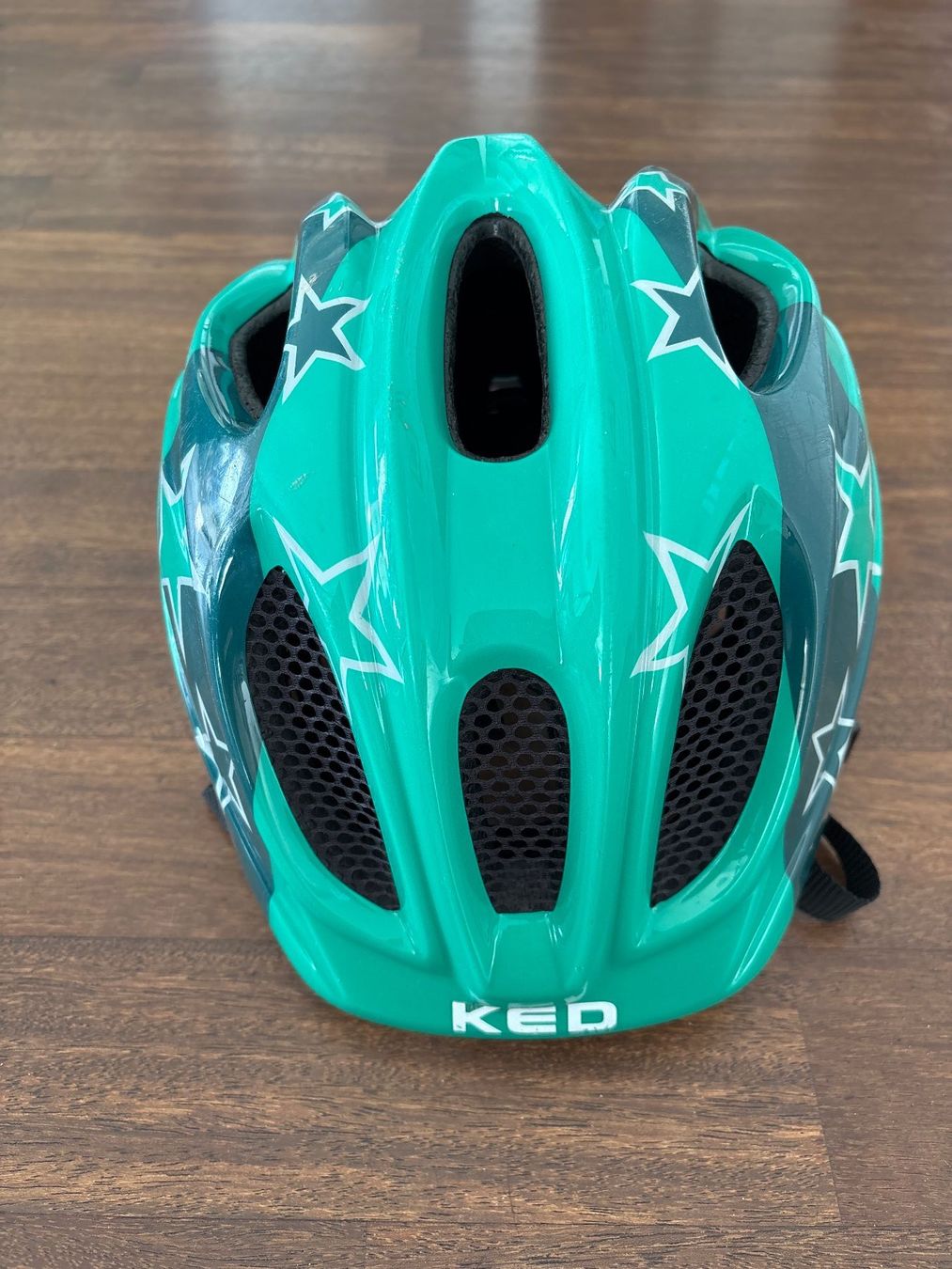 Caschi: Velohelm Kind Ked mit Sternen – Usato da Winterthur venduto da VeraKM