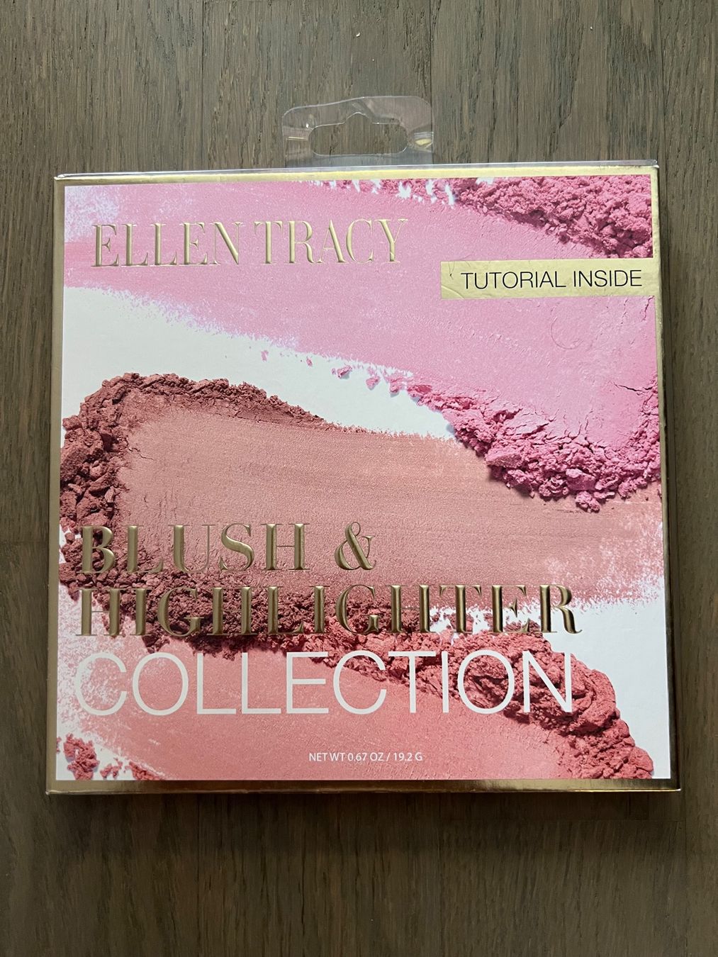 Make-up: Ellen Tracy Blush & Highlighter Palette – Nuovo e nell'imballaggio originale da Kriens venduto da Krienserin_T