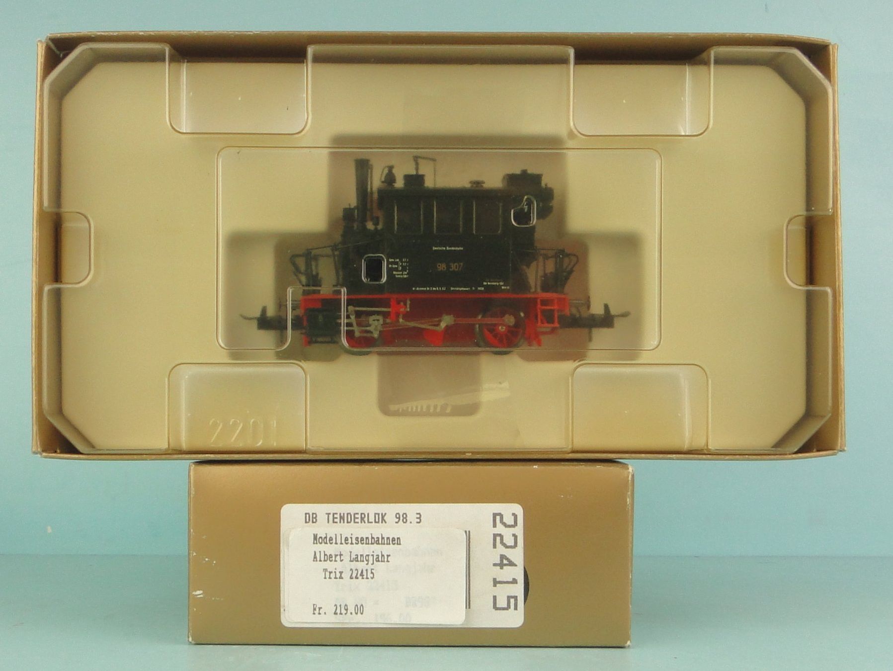 Trix Modelleisenbahnen: Trix H0 22415 Glaskasten – Gebraucht aus Bülach von cann11 1