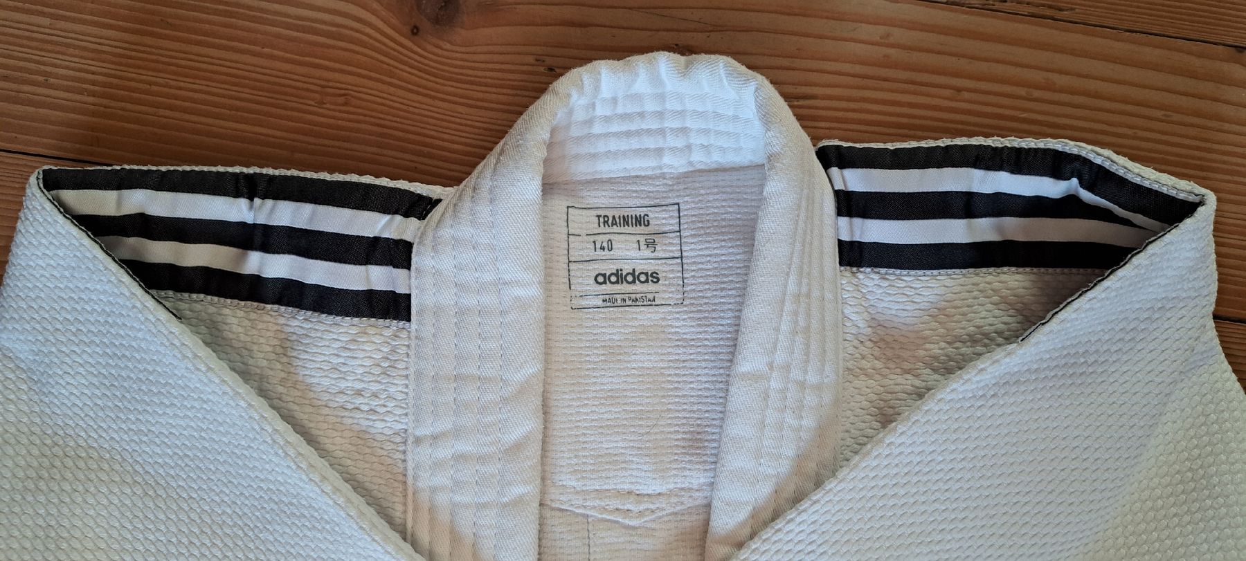 Adidas Completi: Judo Anzug adidas 140 – Usato da Wetzikon ZH venduto da xellent79 2