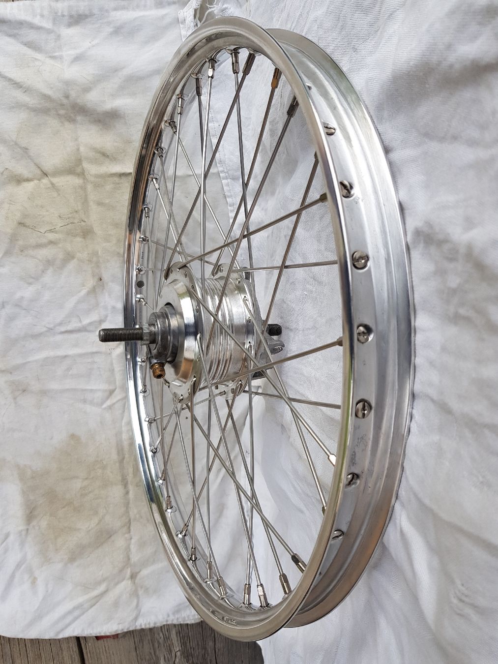 Puch Pneus & Kompletträder: Weinmann Vorderrad 17Zoll Puch Sport  – Neu (gemäss Beschreibung) aus Ennetbühl von luhei 6