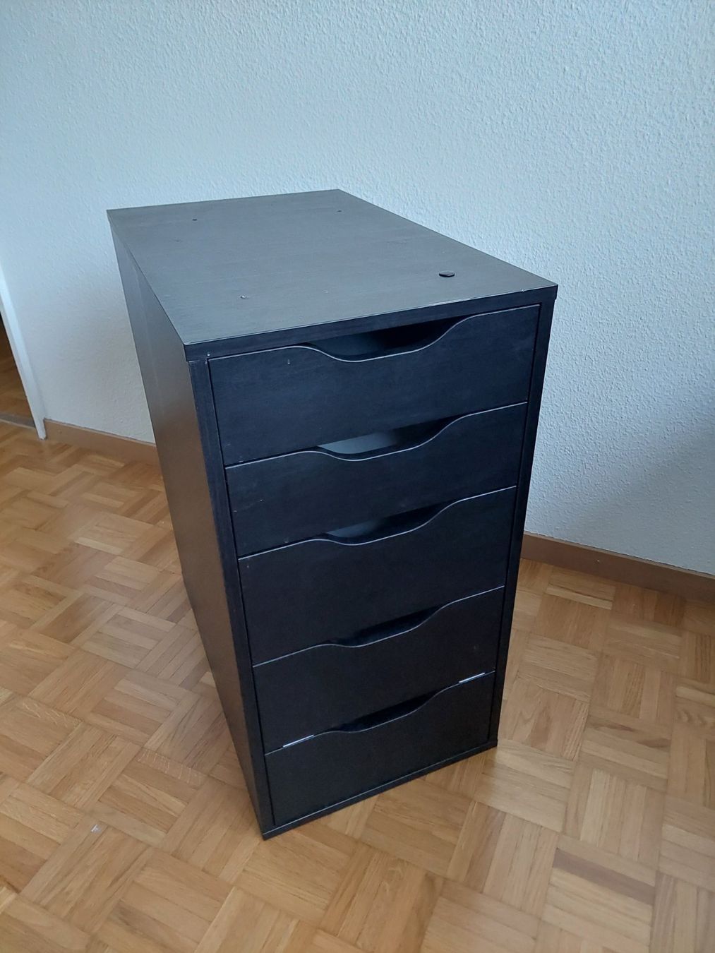 Commodes: Schubladenmöbel schwarz – D'occasion à Horgen par joe_8r77