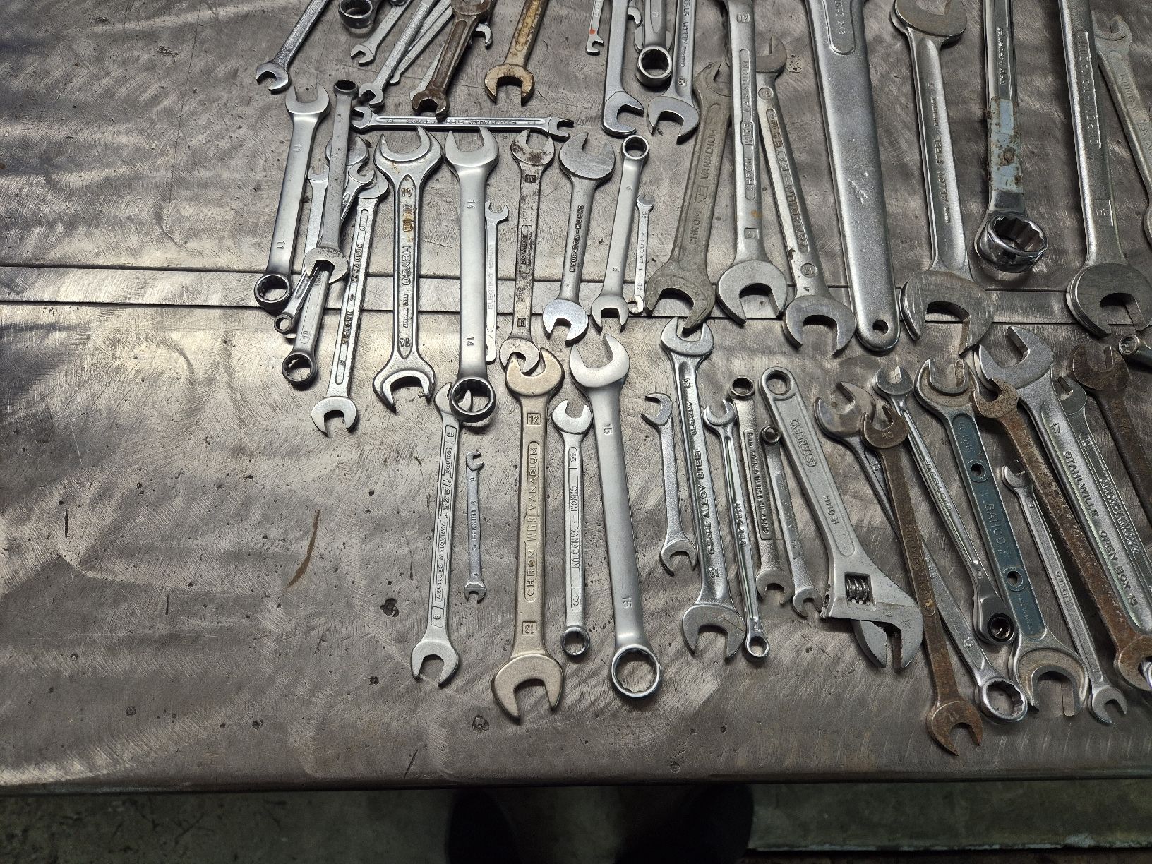 Tutti gli attrezzi: Clés à fourche divers 90 pièces  – Usato da Le Locle venduto da CHEGUA 3