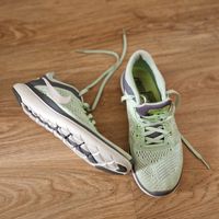 Nike Laufschuhe Damen Mint Grösse 38 guter Zustand