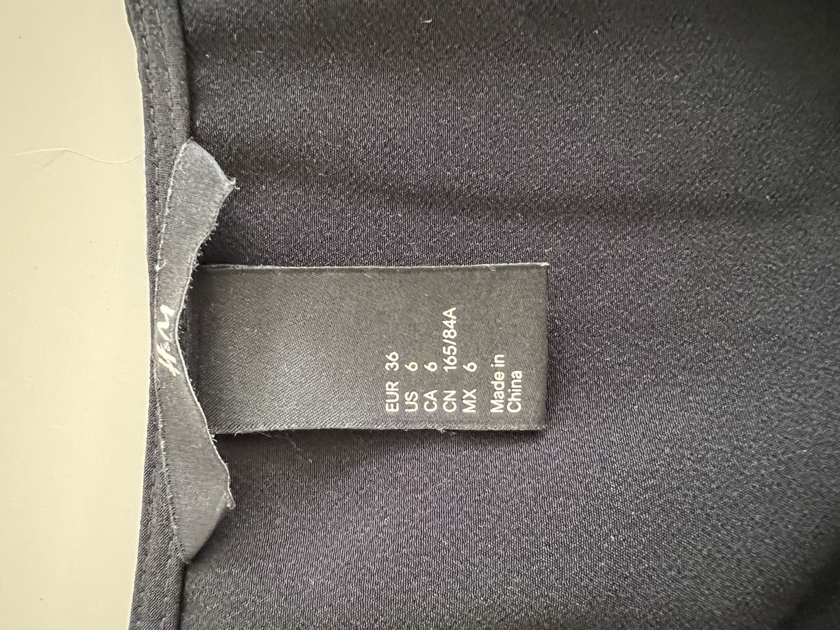 H&M Vestiti: Vestito corto H&M – Nuovo (secondo la descrizione) da Zürich venduto da C_Alen 3