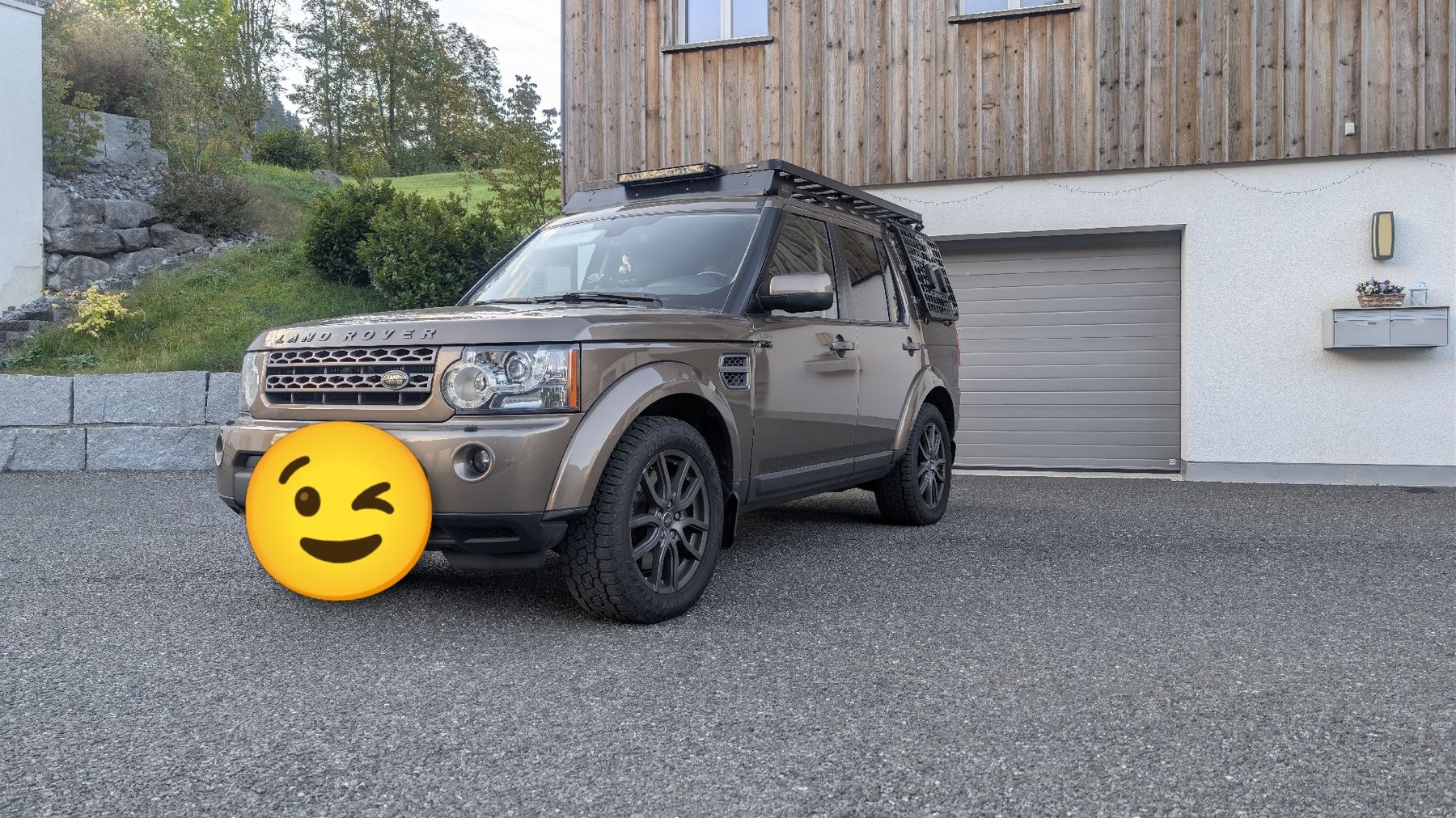 Land Rover Autos: Land Rover Discovery 4 2010 – Gebraucht aus Brunnadern von MrKitsune