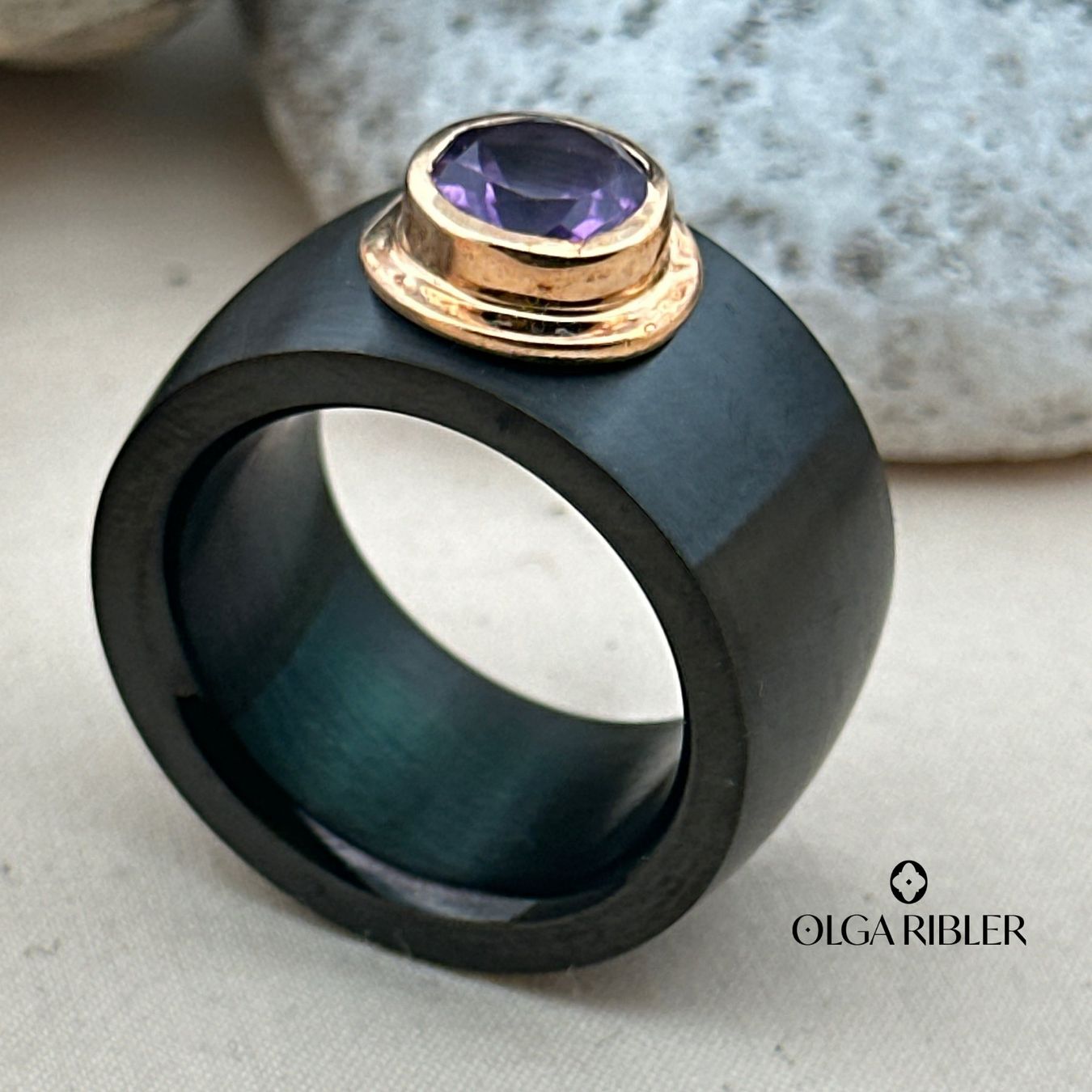 Olga Ribler Ringe: Edelstahl Ring mit Amethyste Ringgrösse 58 – Neu (gemäss Beschreibung) aus Luzern von Schmuckoutlet 2