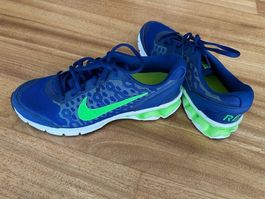 Neue Nike Sneaker Herren, Grösse 42