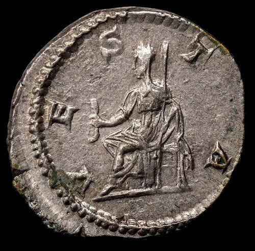 Alle Münzen: Denar der Julia Domna mit Vesta, Rom 215 – Gebraucht aus Niederwil AG von Helveticoins 1