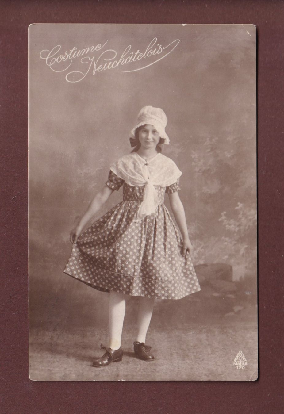 Cartoline postali: NEUCHÂTEL - Costume - 1922 – Usato da Pully venduto da nicecards