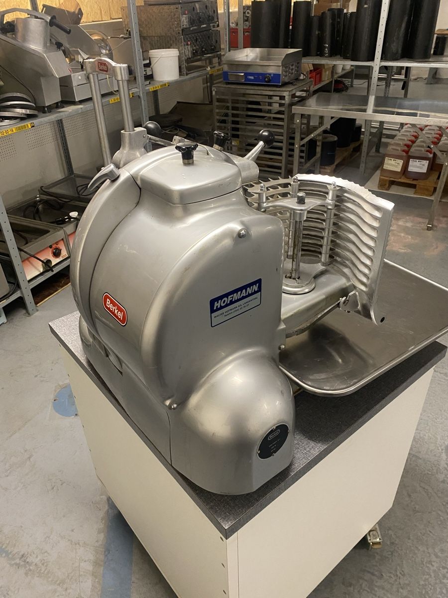 Berkel Elettrodomestici da cucina: Berkel Aufschnitmaschine Vollautomat – Usato da Rupperswil venduto da Gero83 4