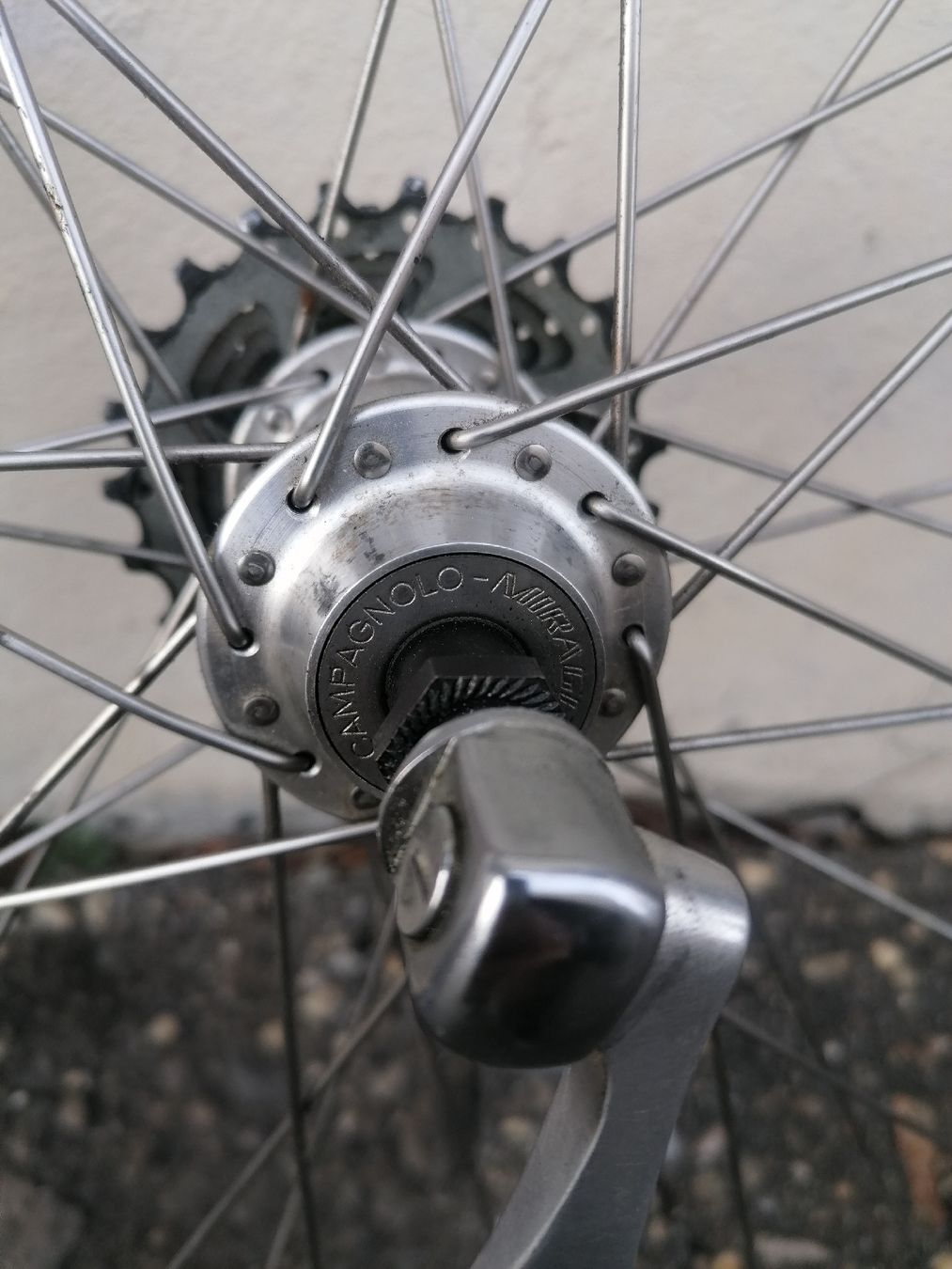 Campagnolo Pièces détachées: Radsatz mit Campagnolo Mirage Nabe – D'occasion à Lausanne par Frankenstein 5