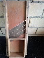 Gemüsehobel mit Einsatz Metall Holz Vintage Retro Küche 35cm