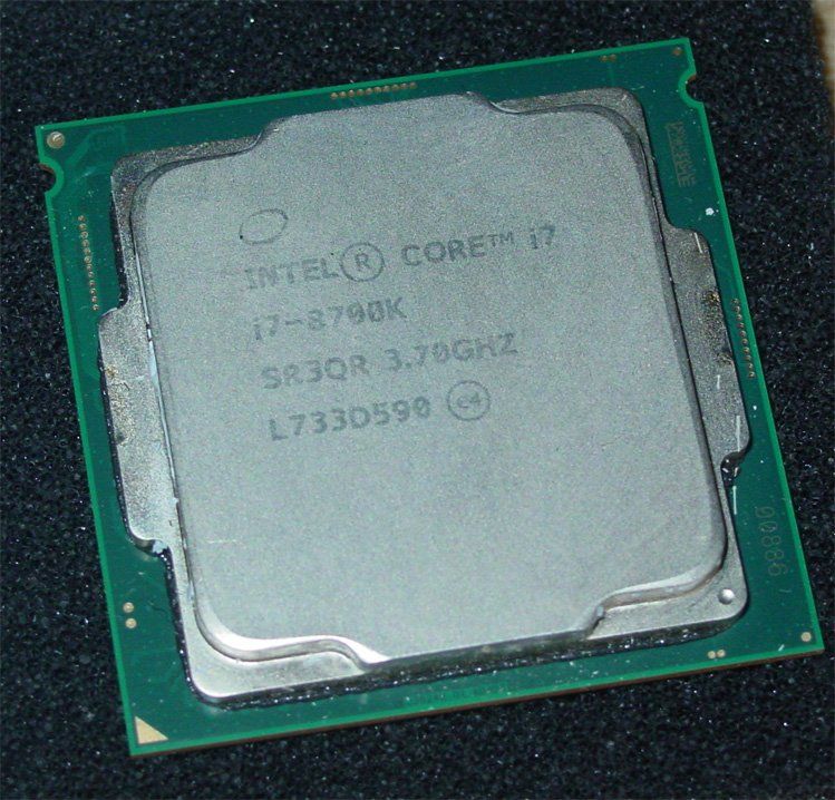 Intel Componenti elettronici: Intel i7-8700K 3.70 GHz – Usato da Uitikon Waldegg venduto da Mawro 2