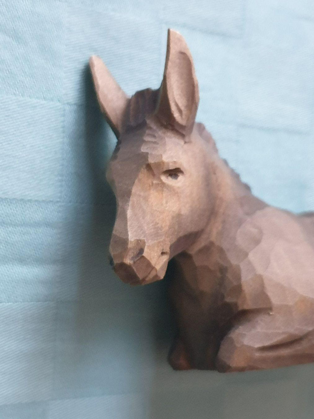 Statuette: Krippenfigur Esel HUGGLER Holz geschnitzt – Usato da Mörschwil venduto da spirspi 2