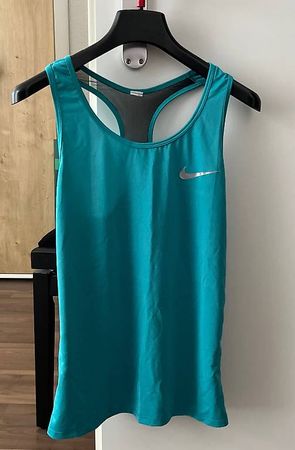 Nike Sportoberteil