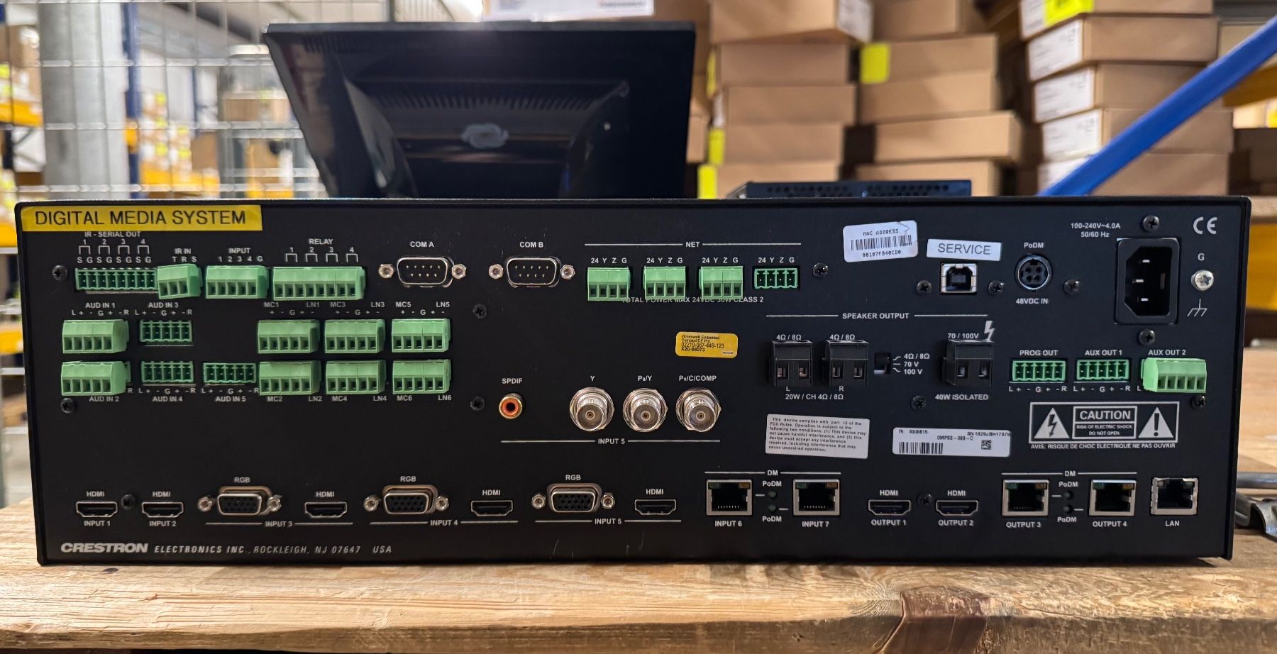 Crestron Sistema di controllo: DMPS3-300-C Medienmanager 7In/2Out CRESTRON – Usato da Rothenburg venduto da BildundTon 1