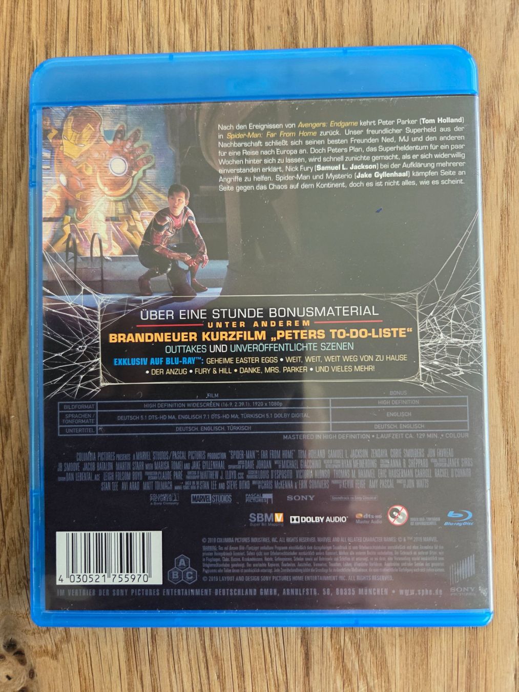 Tutti i DVDs: Spiderman - Far from Home (Blu-Ray) – Nuovo (secondo la descrizione) da Niederhelfenschwil venduto da George27 1