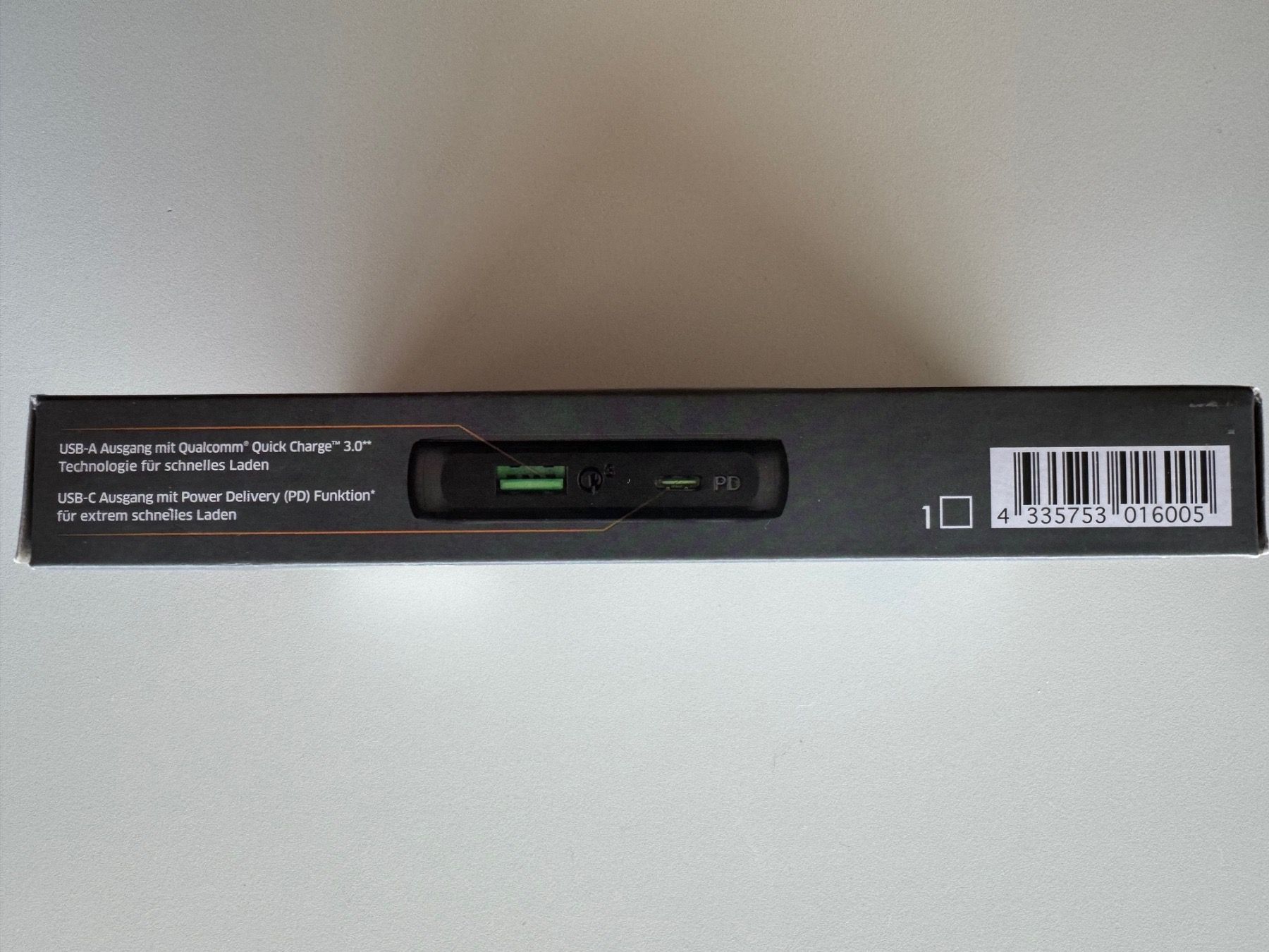 Ladegeräte: Tronic Powerbank 10.000 mAh – Neu und originalverpackt aus St-Gingolph von GoldenKeys 2