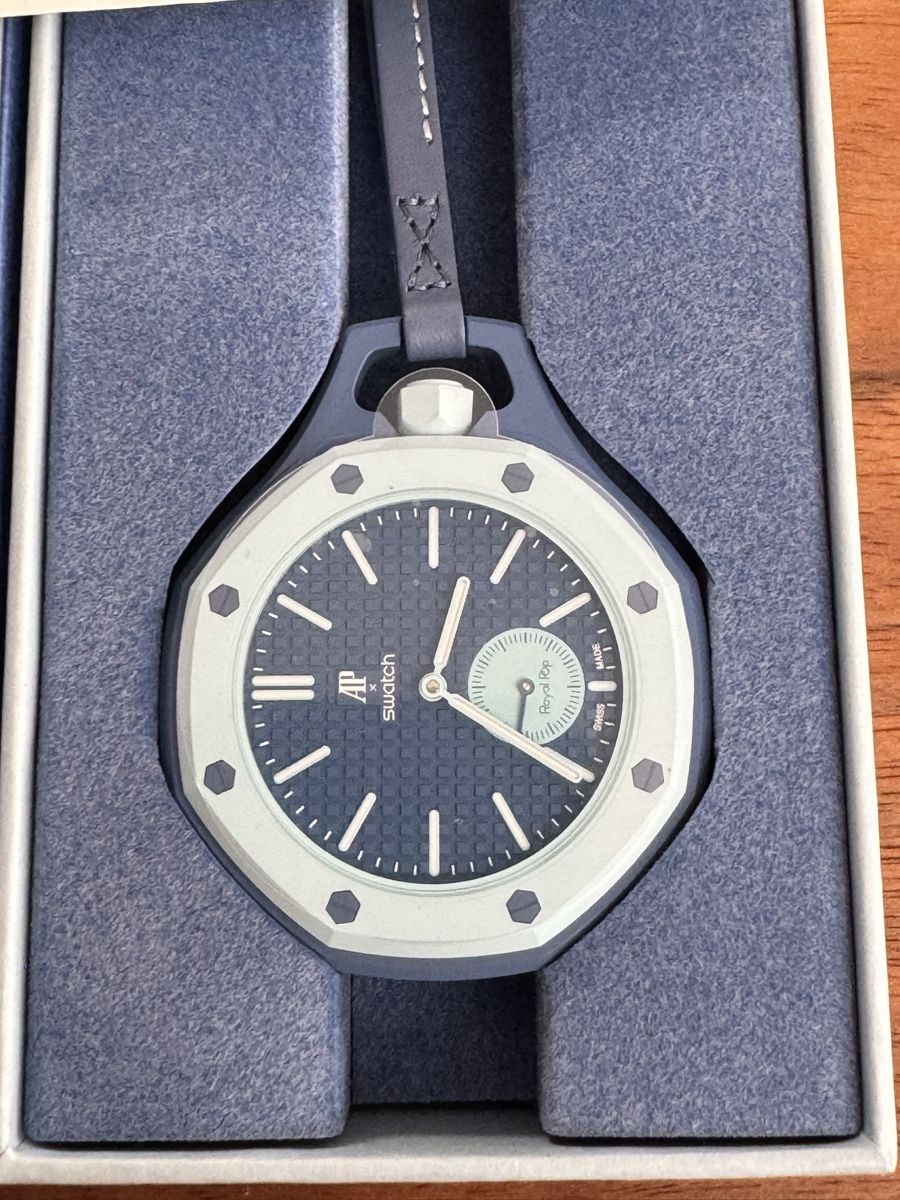 Swatch Montres: Swatch Royale Pop Lan Ba – Neuf avec emballage d'origine à Fräschels par arn_9gjp 2