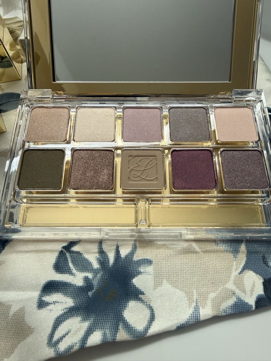 Estée Lauder Make-up: Estée Lauder Konvolut - Lidschatten & Lippenstift – Nuovo (secondo la descrizione) da Buch am Irchel venduto da Sweetharth 5